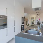 K With Rooftop Jacuzzi, Sea View And Private Gym Премантура