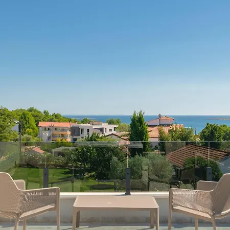 K With Rooftop Jacuzzi, Sea View And Private Gym