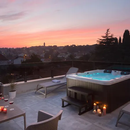 K With Rooftop Jacuzzi, Sea View And Private Gym Villa Premantura