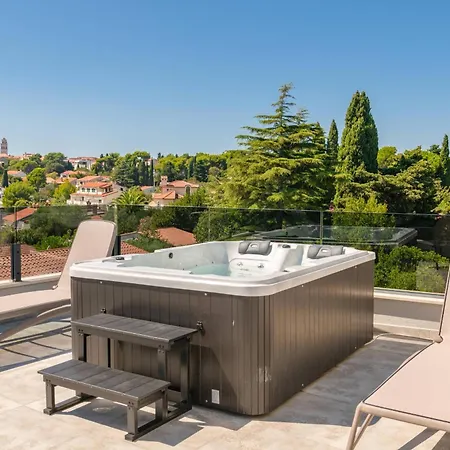 K With Rooftop Jacuzzi, Sea View And Private Gym