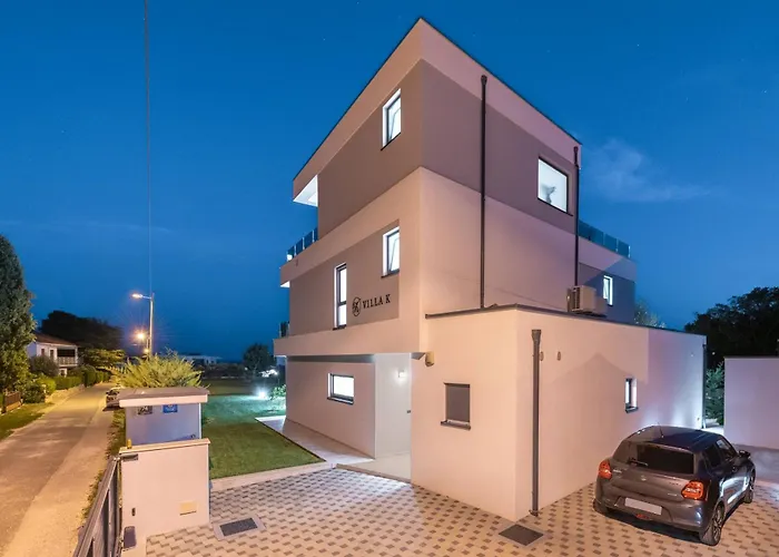 K With Rooftop Jacuzzi, Sea View And Private Gym *