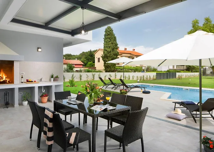 Villa K With Rooftop Jacuzzi, Sea View And Private Gym